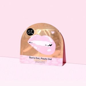 NWT Sun’s Out, Pout’s Out Lip Mask 4 Pack